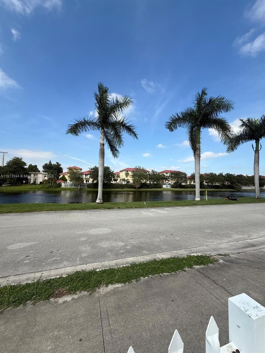 CRESTVIEW TOWERS CONDO - Residential