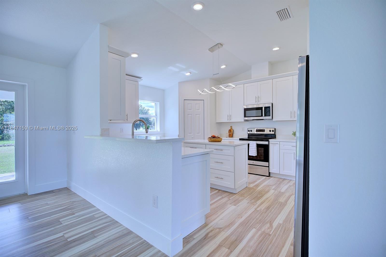 SPRING LAKE VILLAGE V - Residential