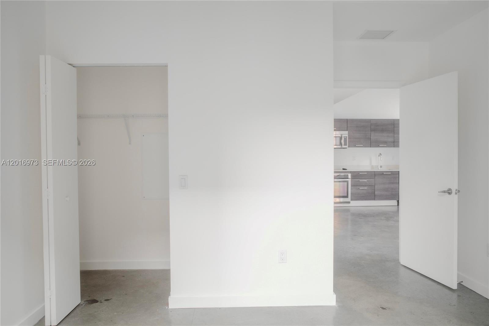 CENTRO CONDO - Residential