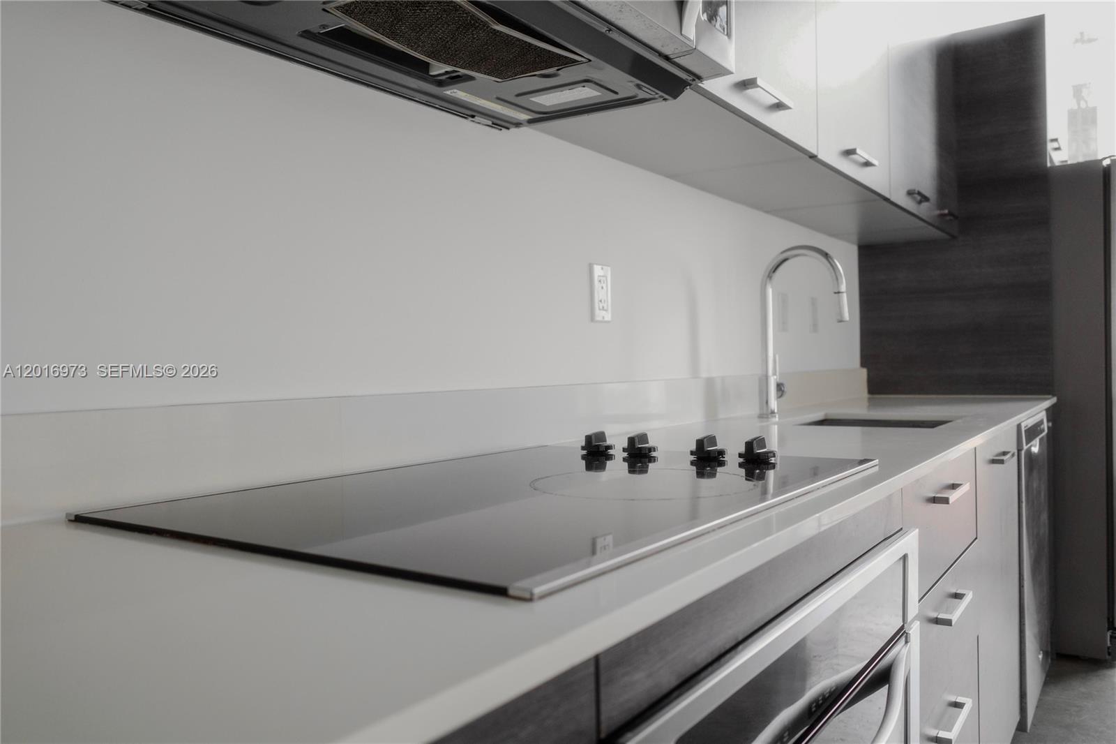 CENTRO CONDO - Residential