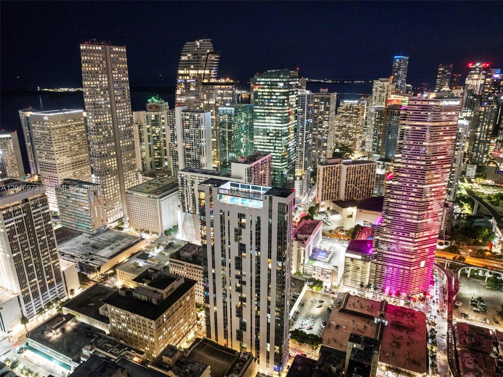 CENTRO CONDO - Residential
