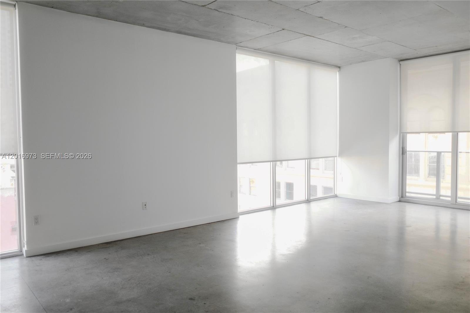 CENTRO CONDO - Residential