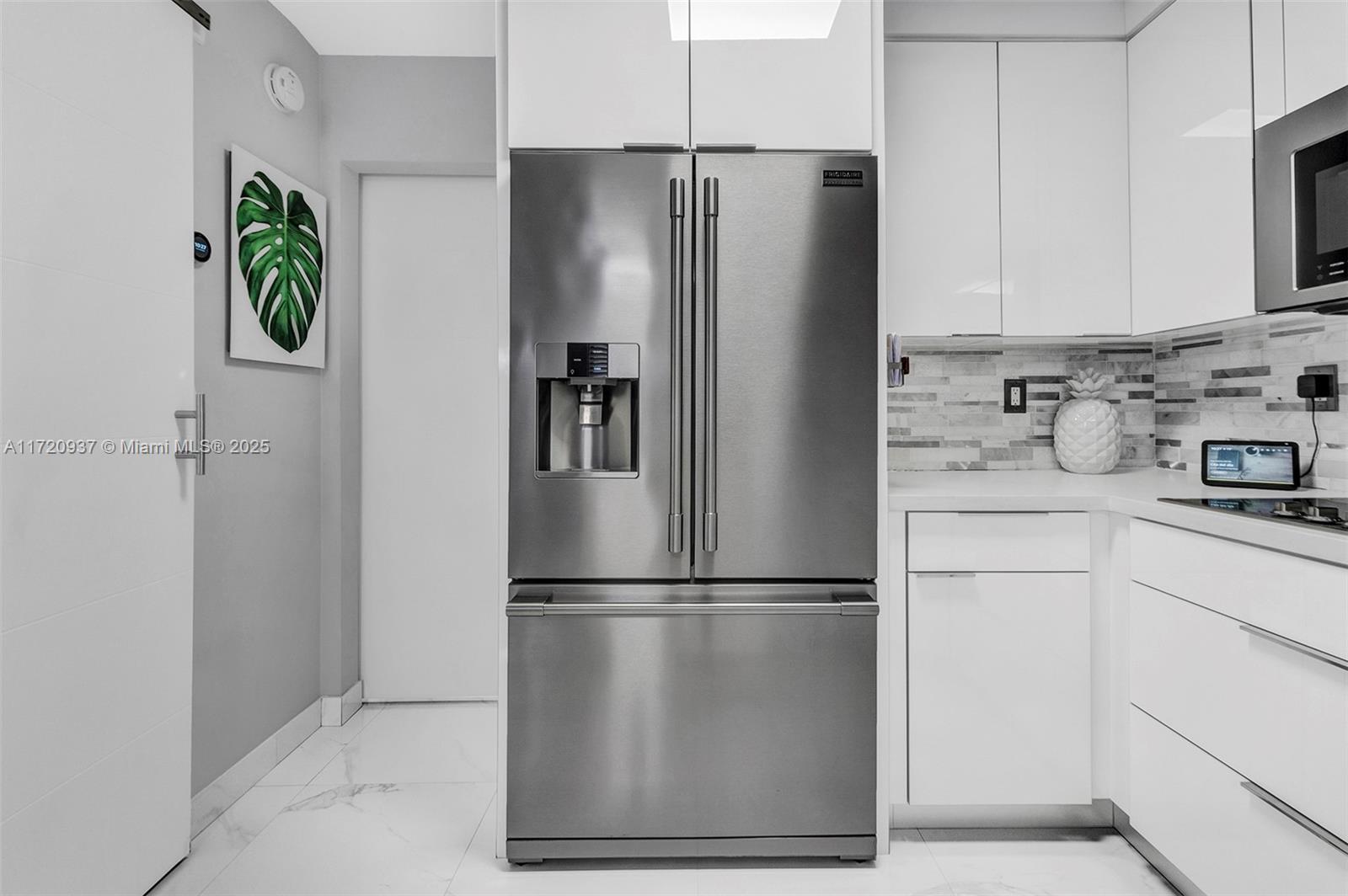 HIALEAH CLUB VILLAS CONDO - Residential