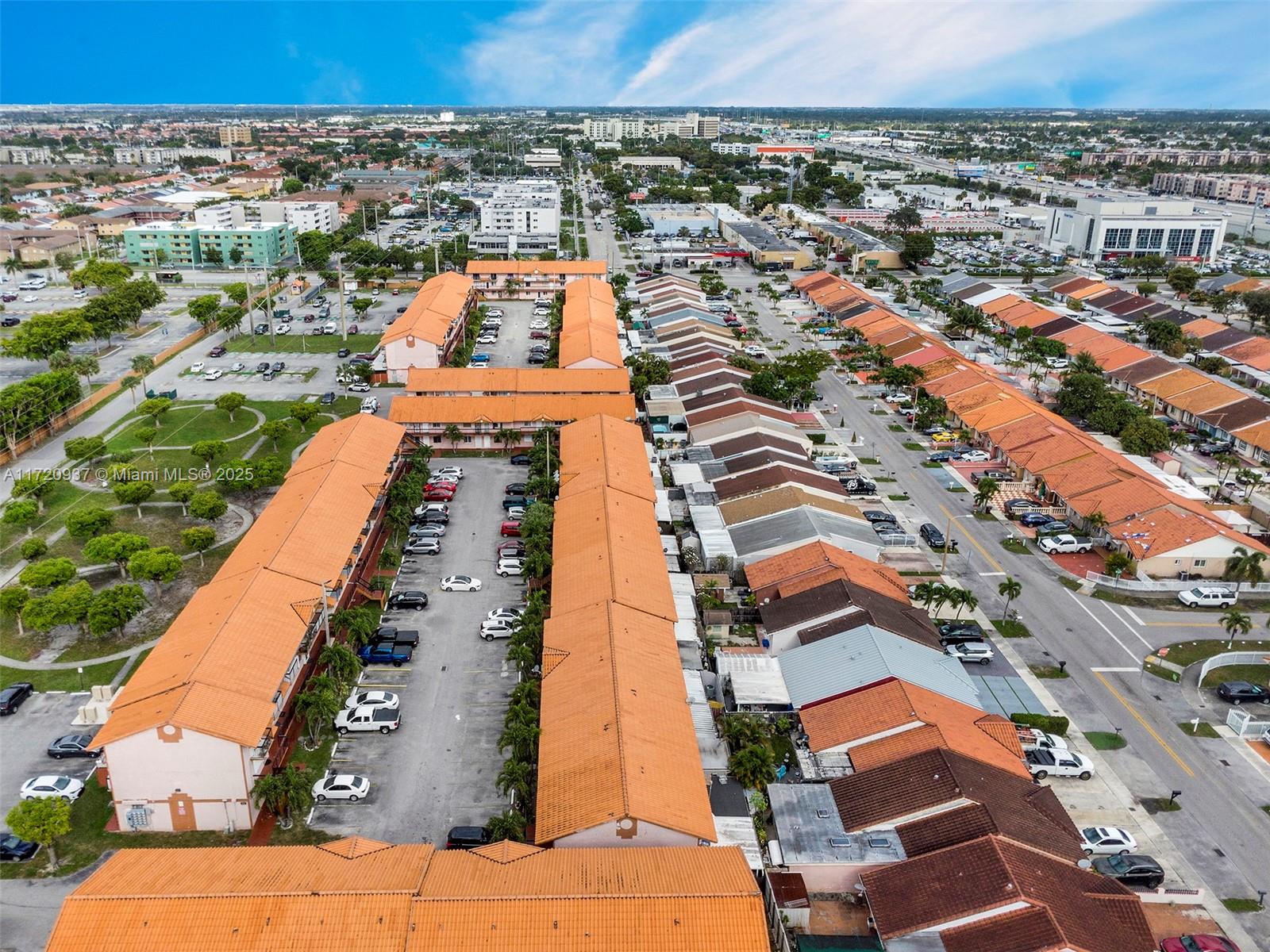 HIALEAH CLUB VILLAS CONDO - Residential