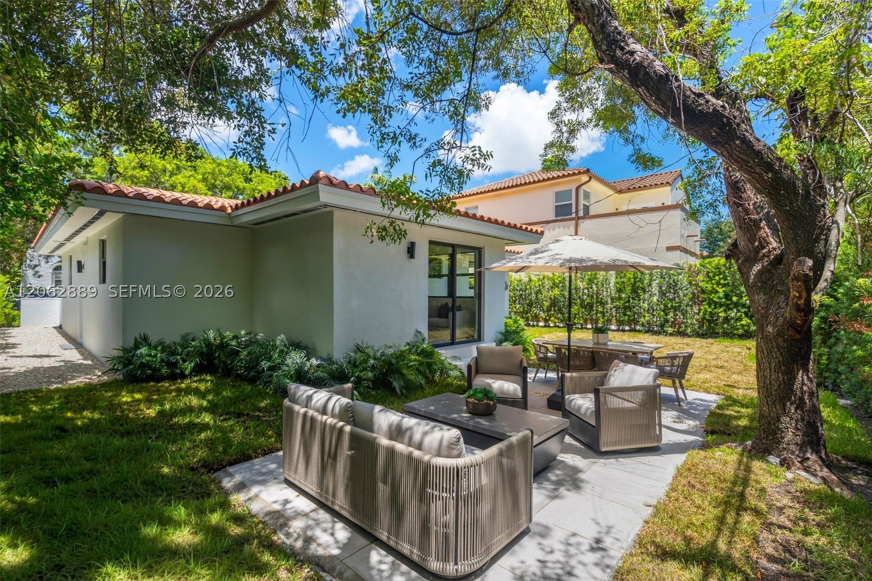 536 Minorca Ave