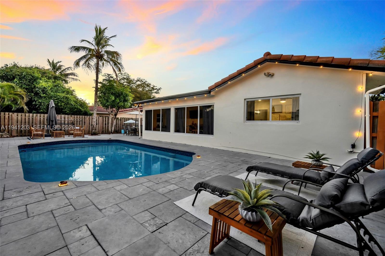 CORAL SPRINGS SUB NO 1 - Residential