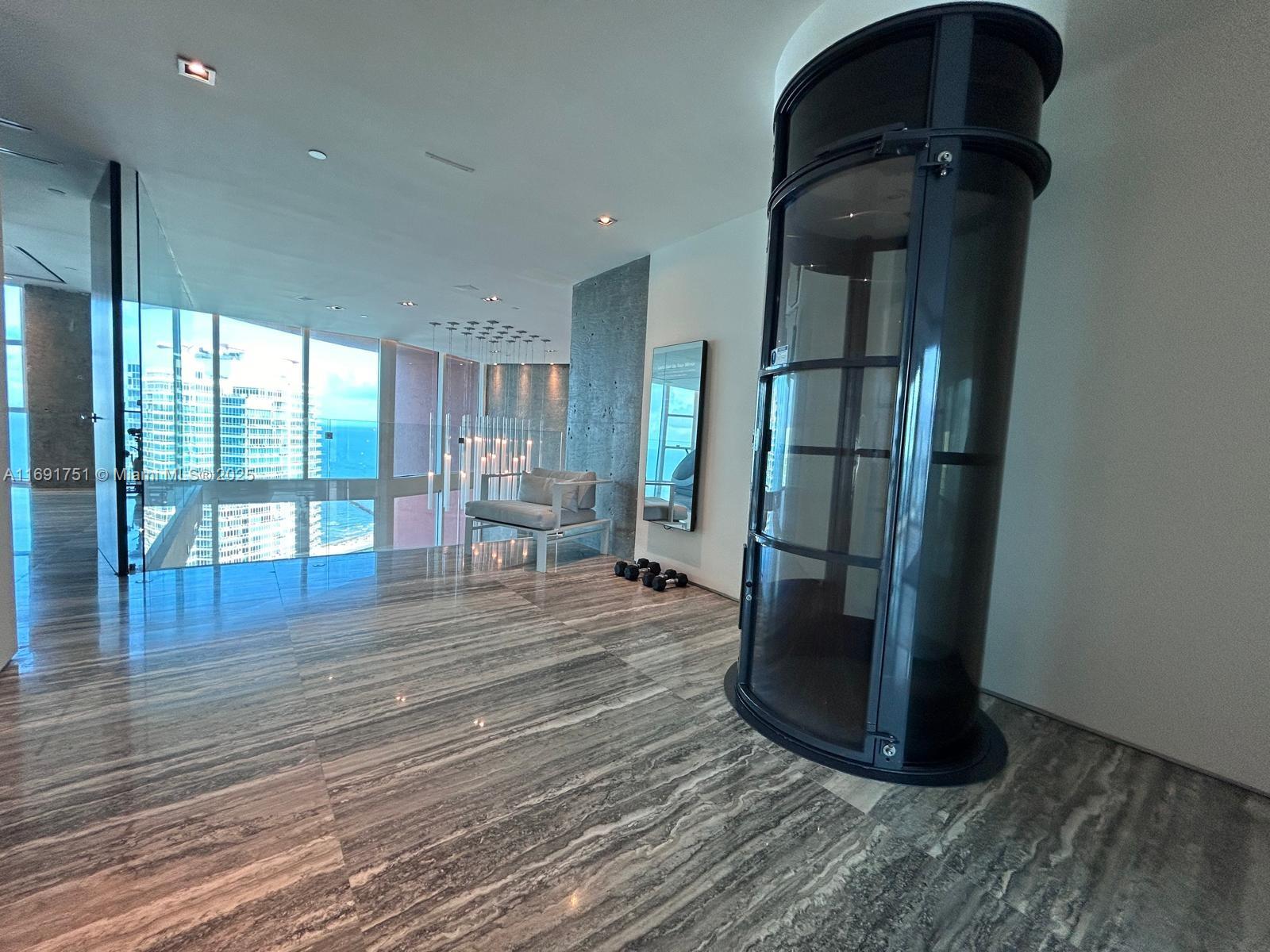 PORTOFINO TOWER CONDO - Residential