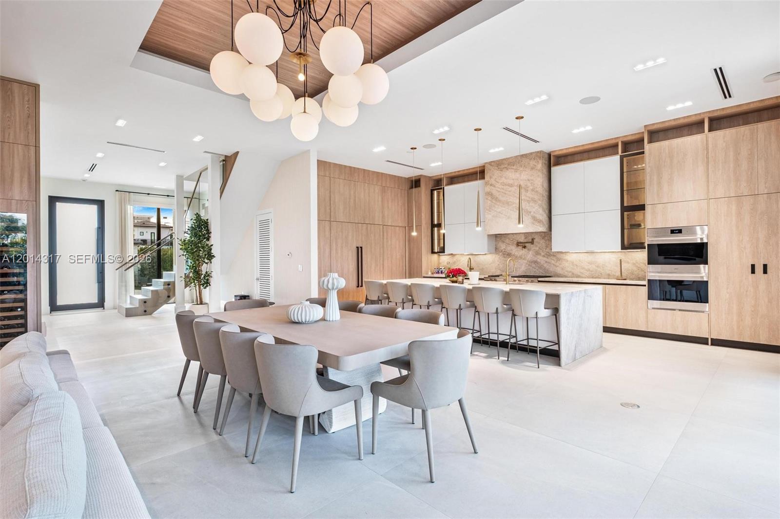 ALTOS DEL MAR NO 5 - Residential