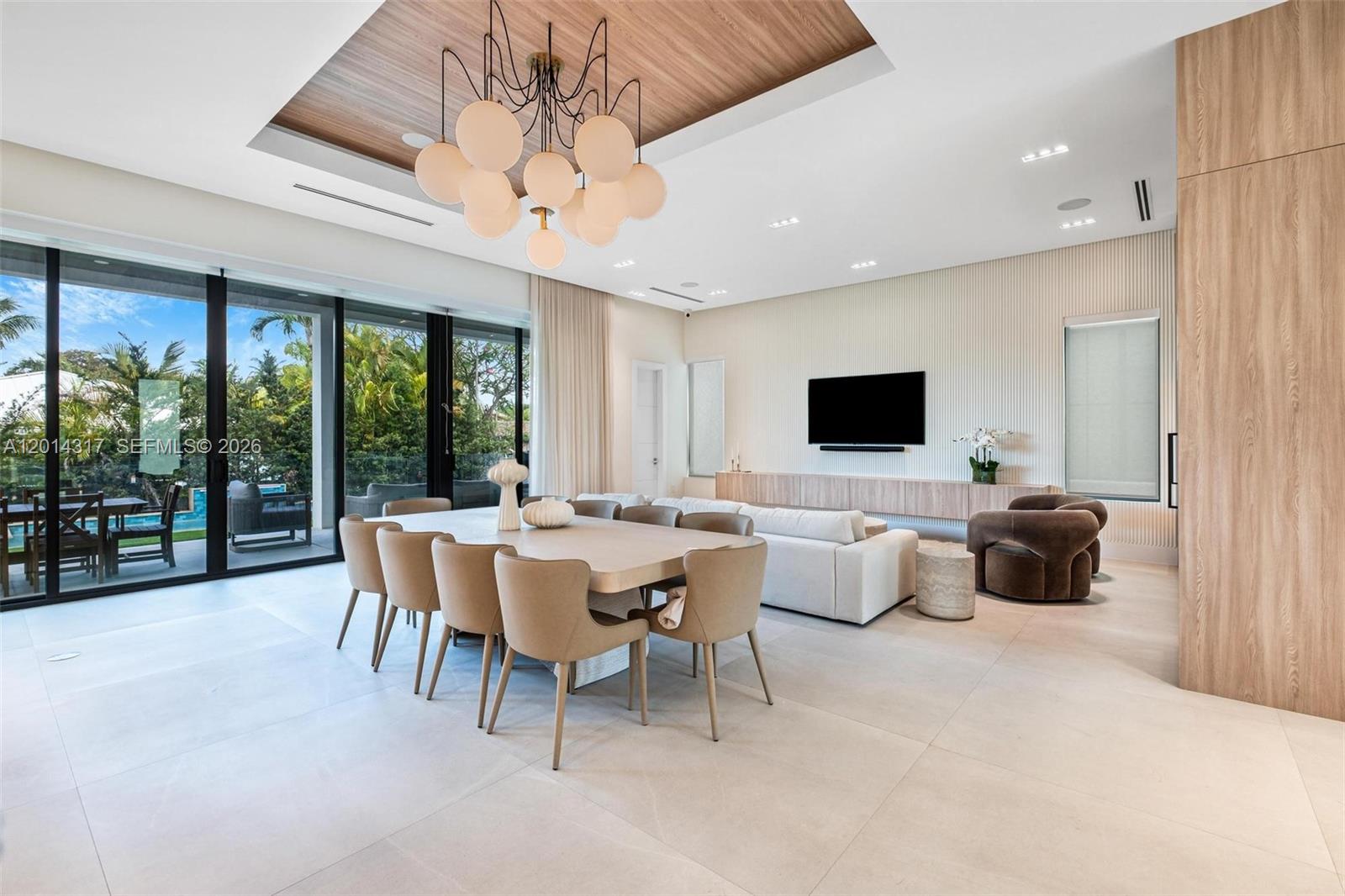 ALTOS DEL MAR NO 5 - Residential
