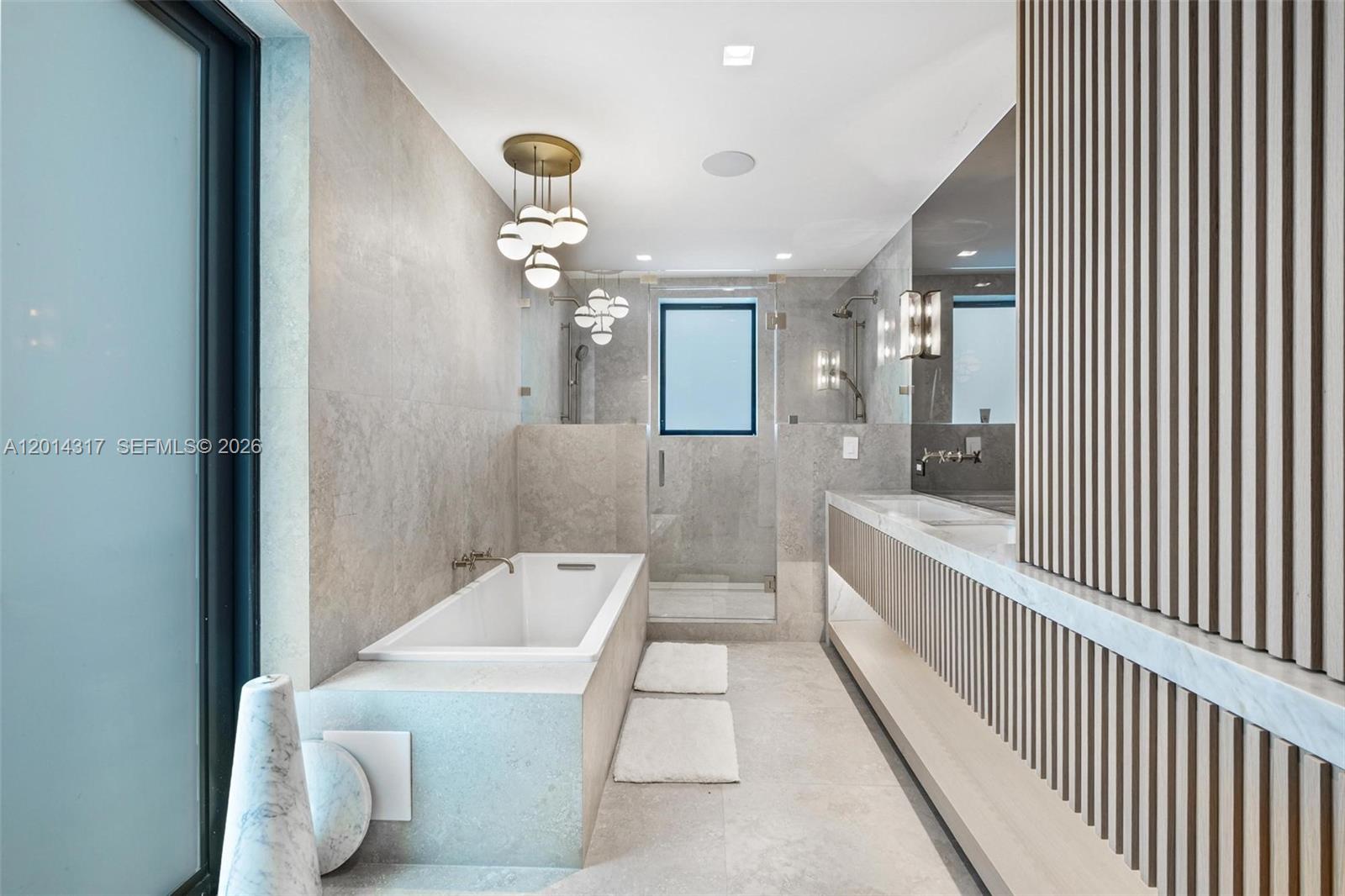 ALTOS DEL MAR NO 5 - Residential