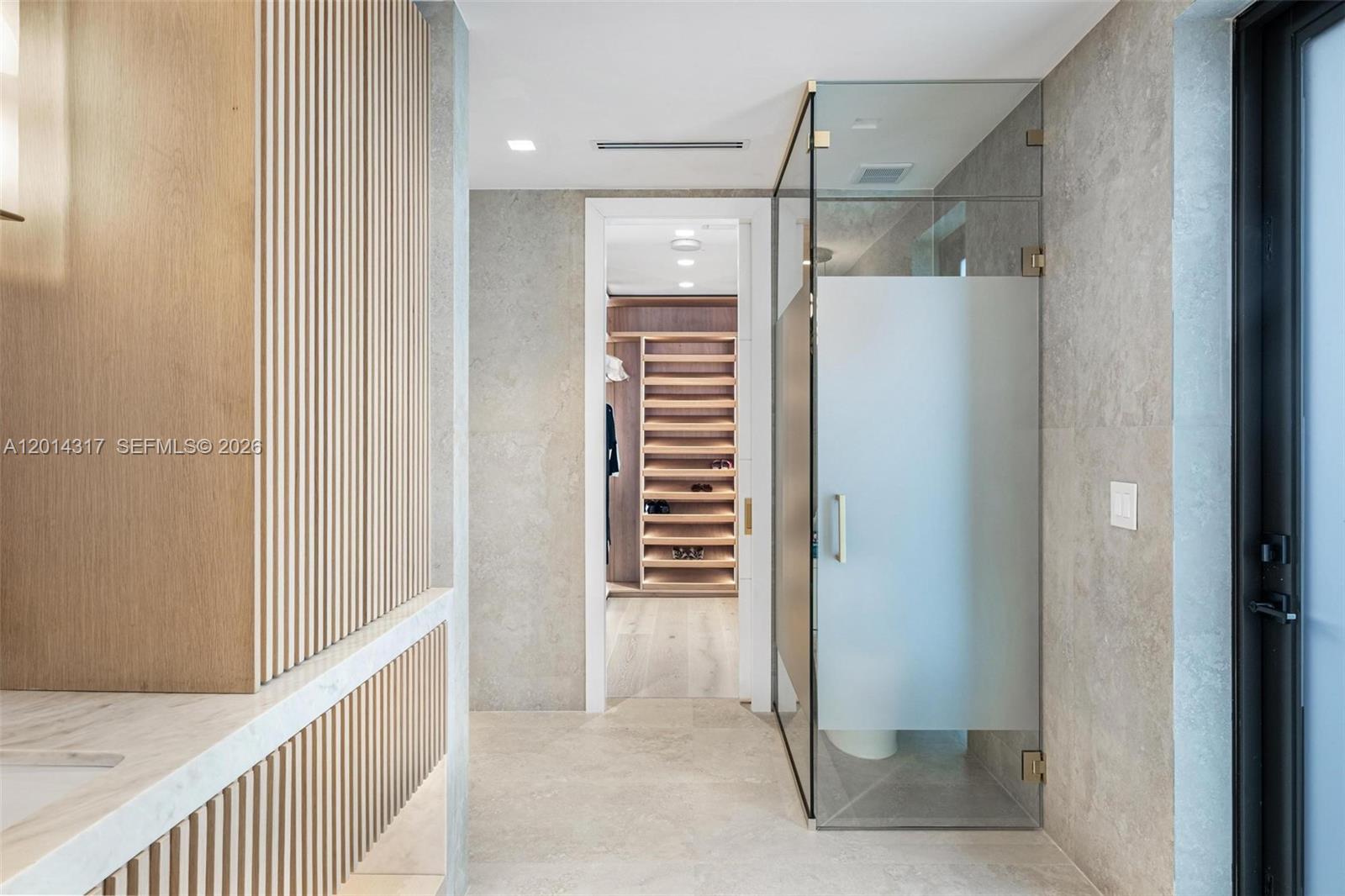 ALTOS DEL MAR NO 5 - Residential