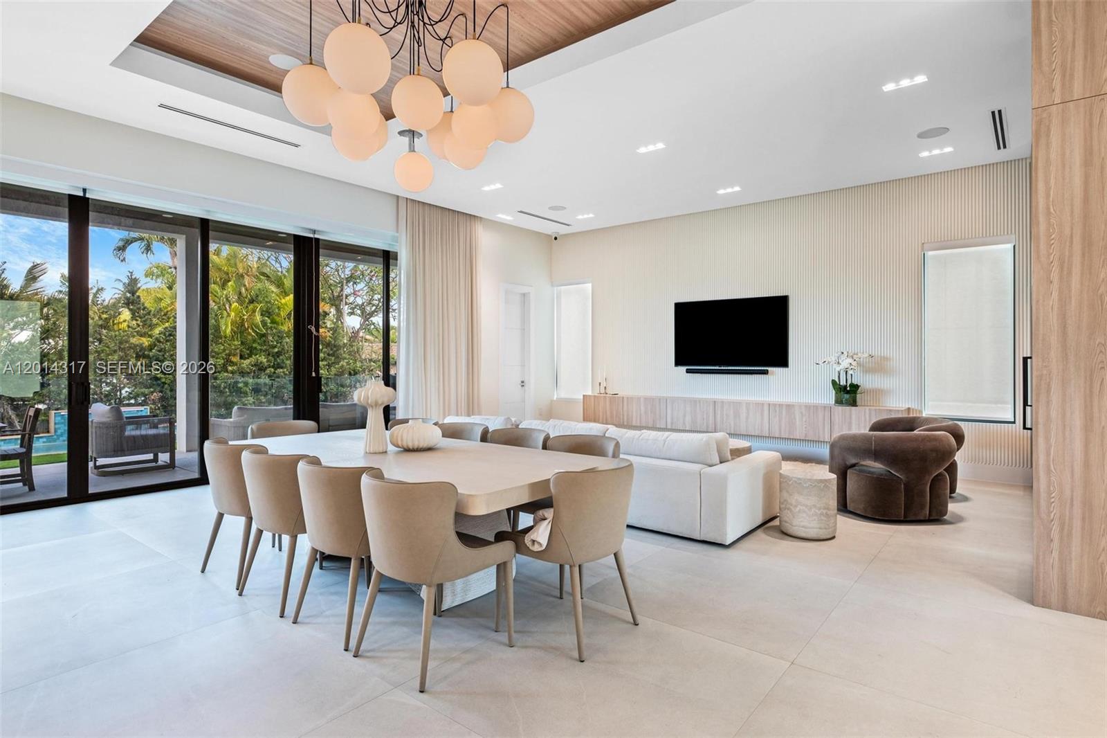 ALTOS DEL MAR NO 5 - Residential