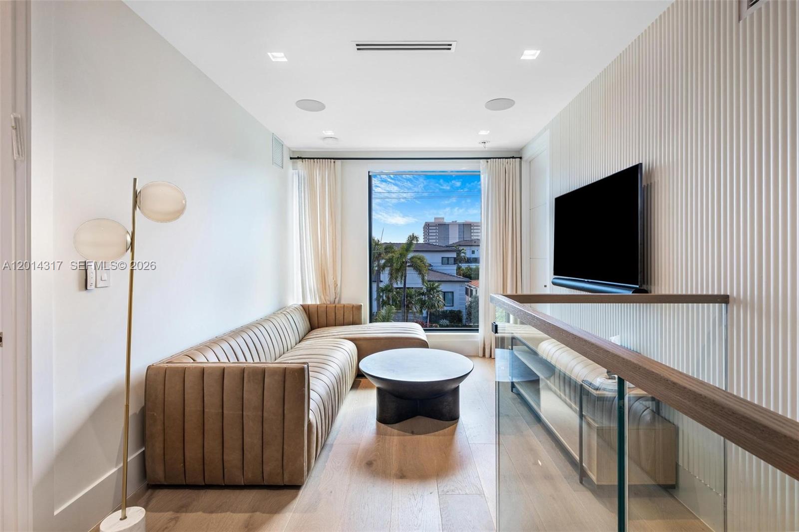ALTOS DEL MAR NO 5 - Residential