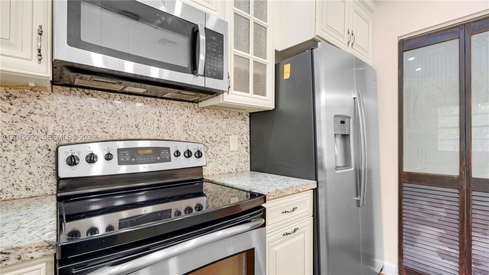 WOODGATE CONDOMINIUM 31 - Residential
