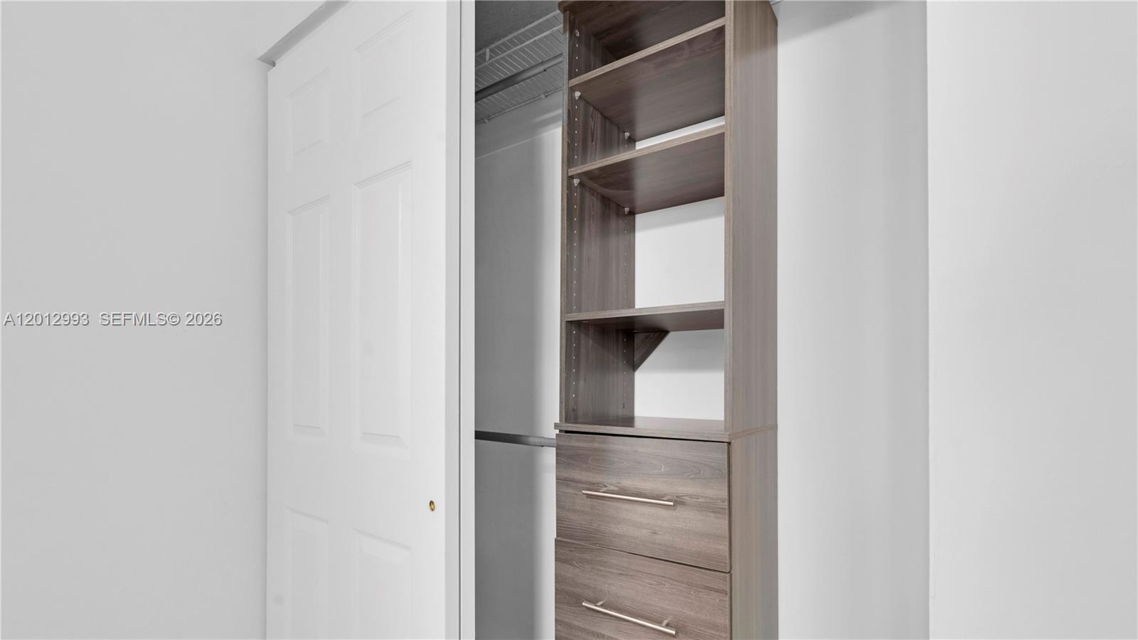 WOODGATE CONDOMINIUM 31 - Residential