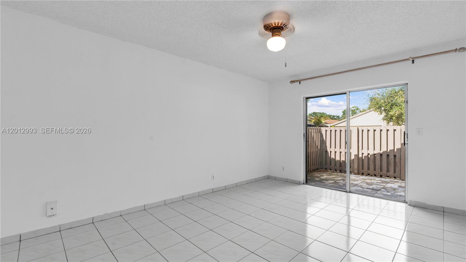 WOODGATE CONDOMINIUM 31 - Residential