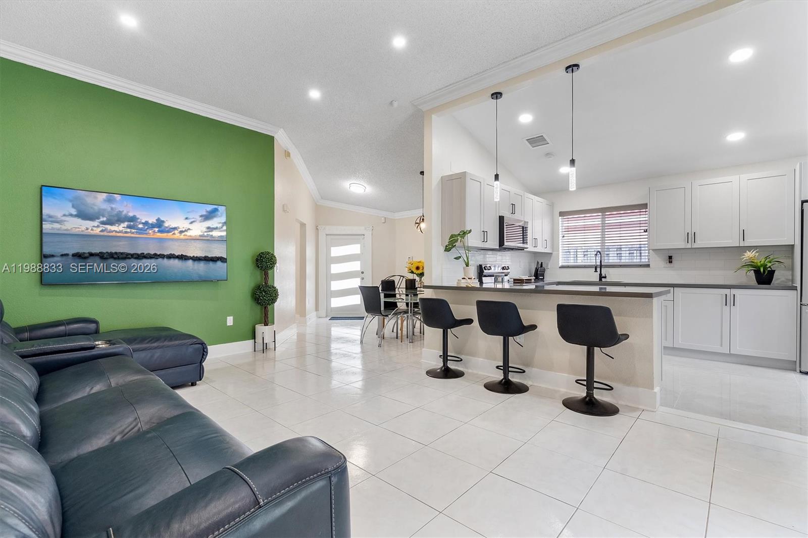 MONTERREY 2ND ADDN - Residential