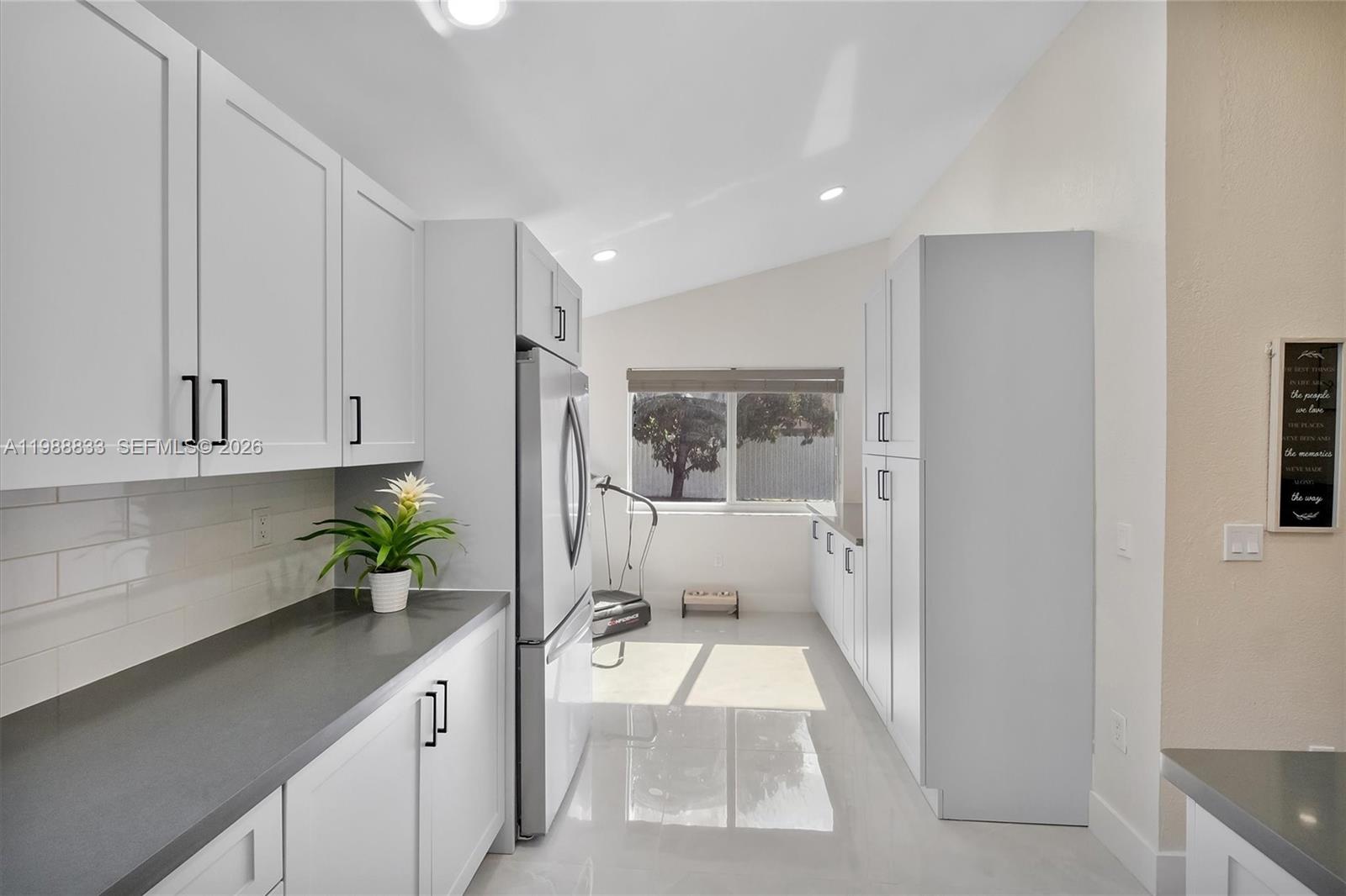 MONTERREY 2ND ADDN - Residential