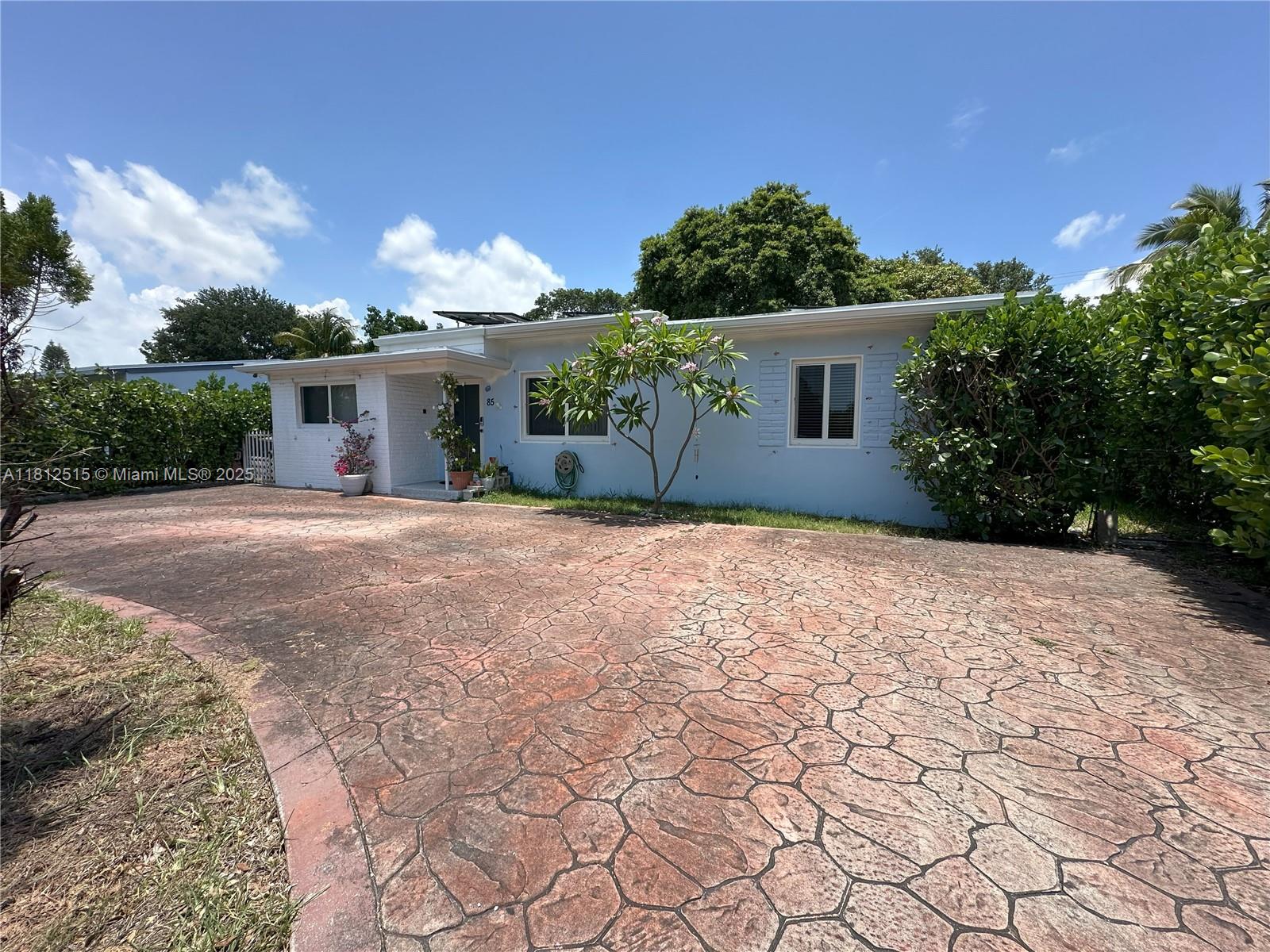 85 Nw 126th St 2, North Miami, Miami-Dade County, Florida - 1 Bedrooms  
1 Bathrooms - 