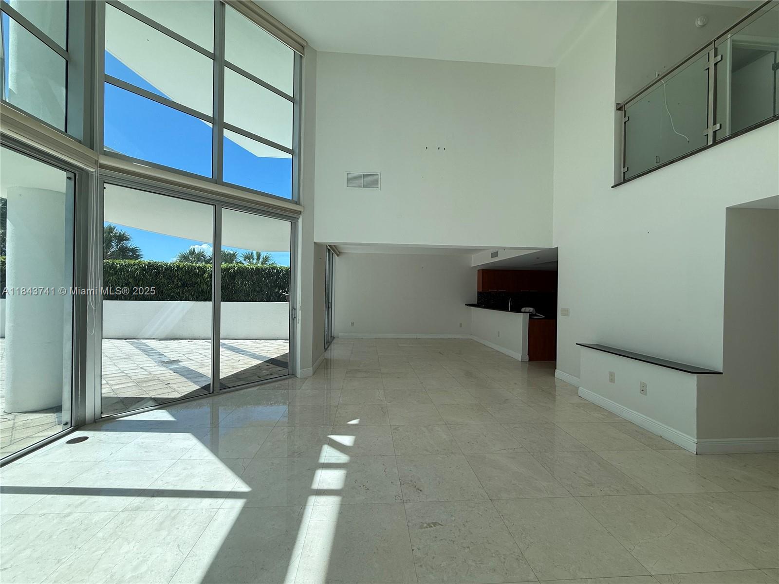 ??? Discover your new home sweet home at The Atrium! This 2 story rental offers an expansive and luxurious living space with lots of light and spaciousness
Featuring three spacious bedrooms and an oversized private patio. Enjoy seamless indoor-outdoor living with amenities like a boat dock and marina, ideal for the boating enthusiast. Next door to Aventura's Charter School and Community Center.
. Convenience is key with a wide array of on-site amenities: from a sparkling pool, gym, and game room to valet parking and a doorman ready to welcome you home. Plus, it's pet-friendly, ensuring your furry companions are always part of the journey.
#AventuraLiving. ????? #FloridaRental #LuxuryLiving #AventuraFL