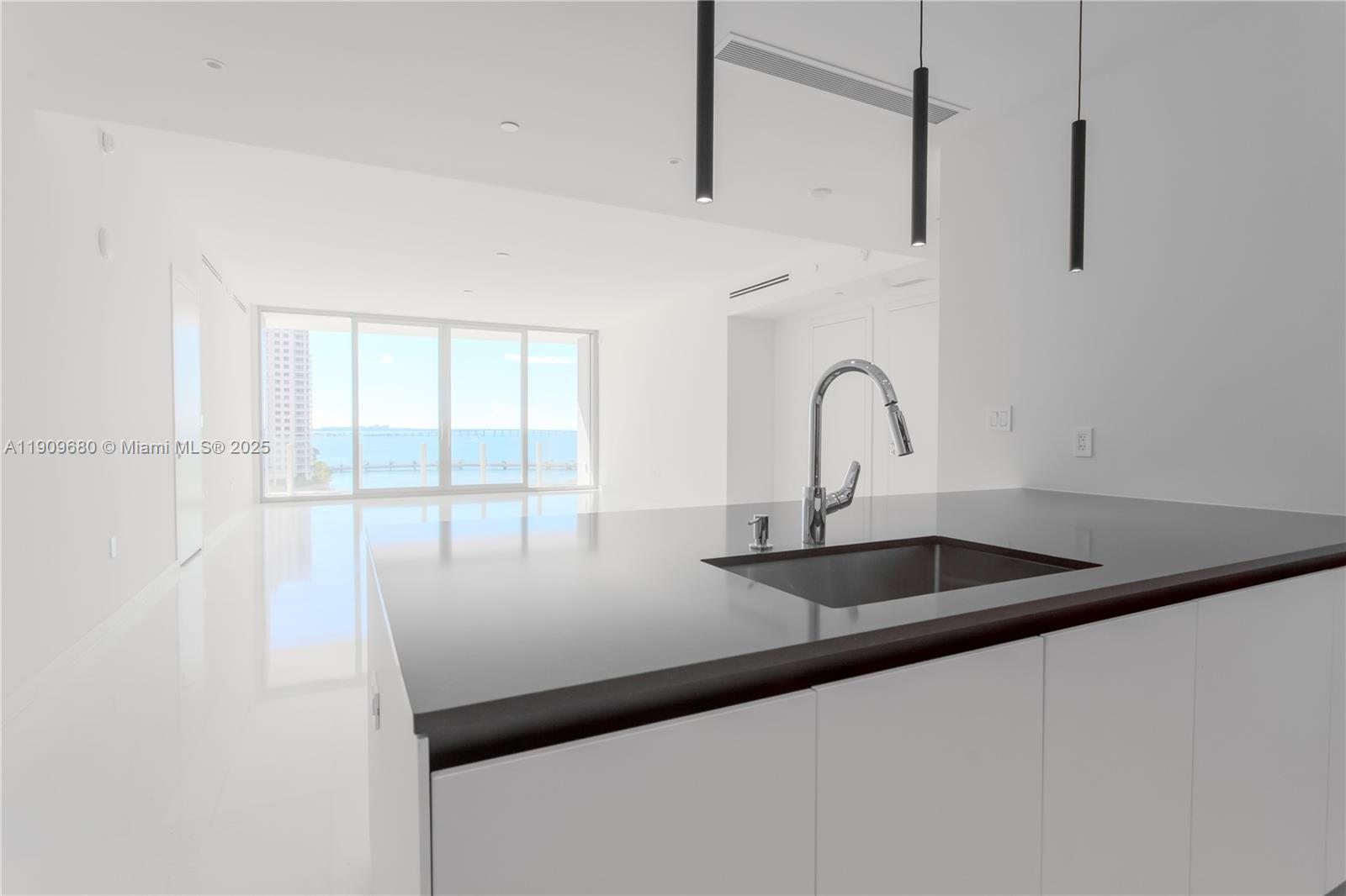 ASTON MARTIN - Residential Lease