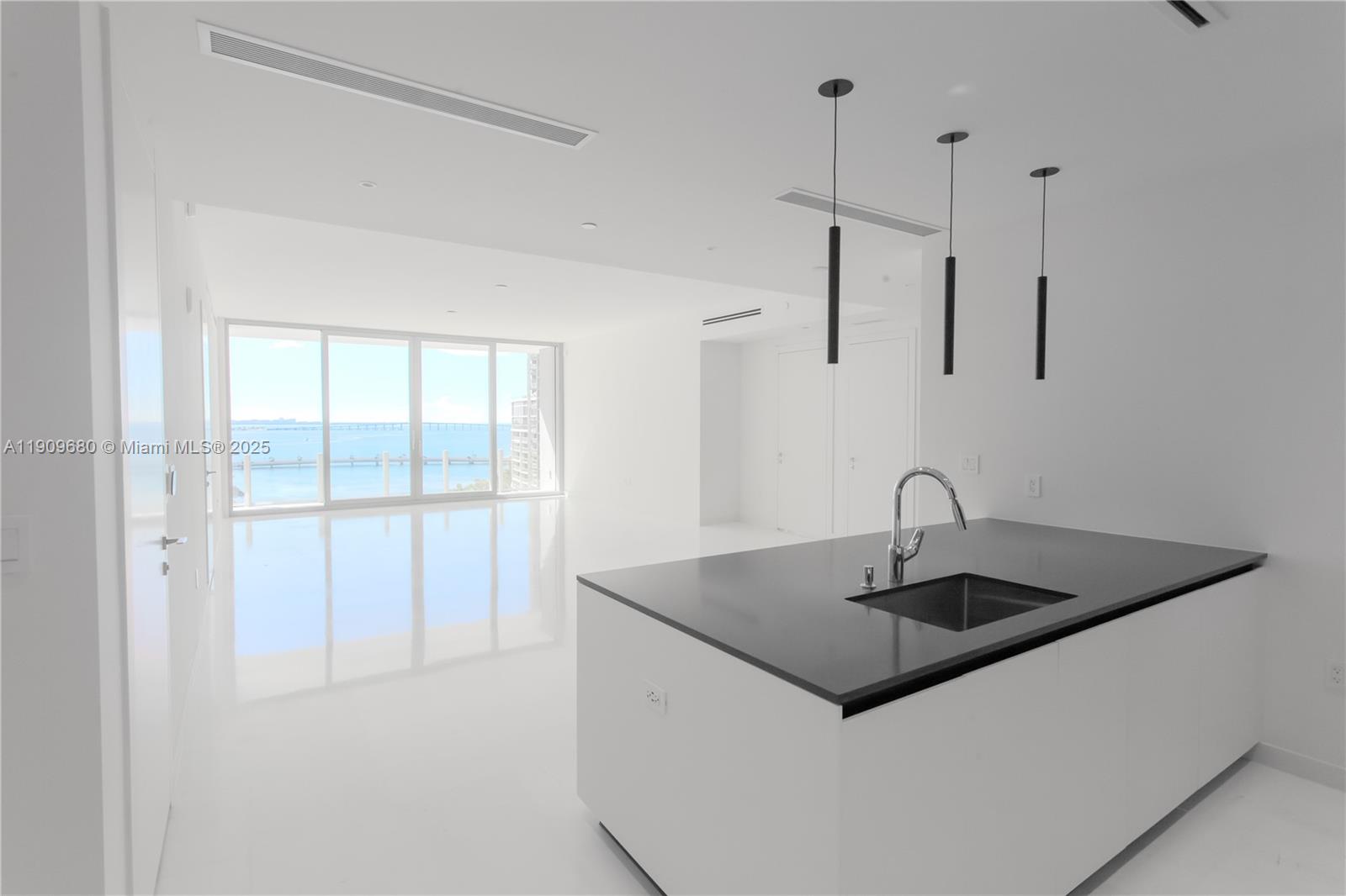 ASTON MARTIN - Residential Lease