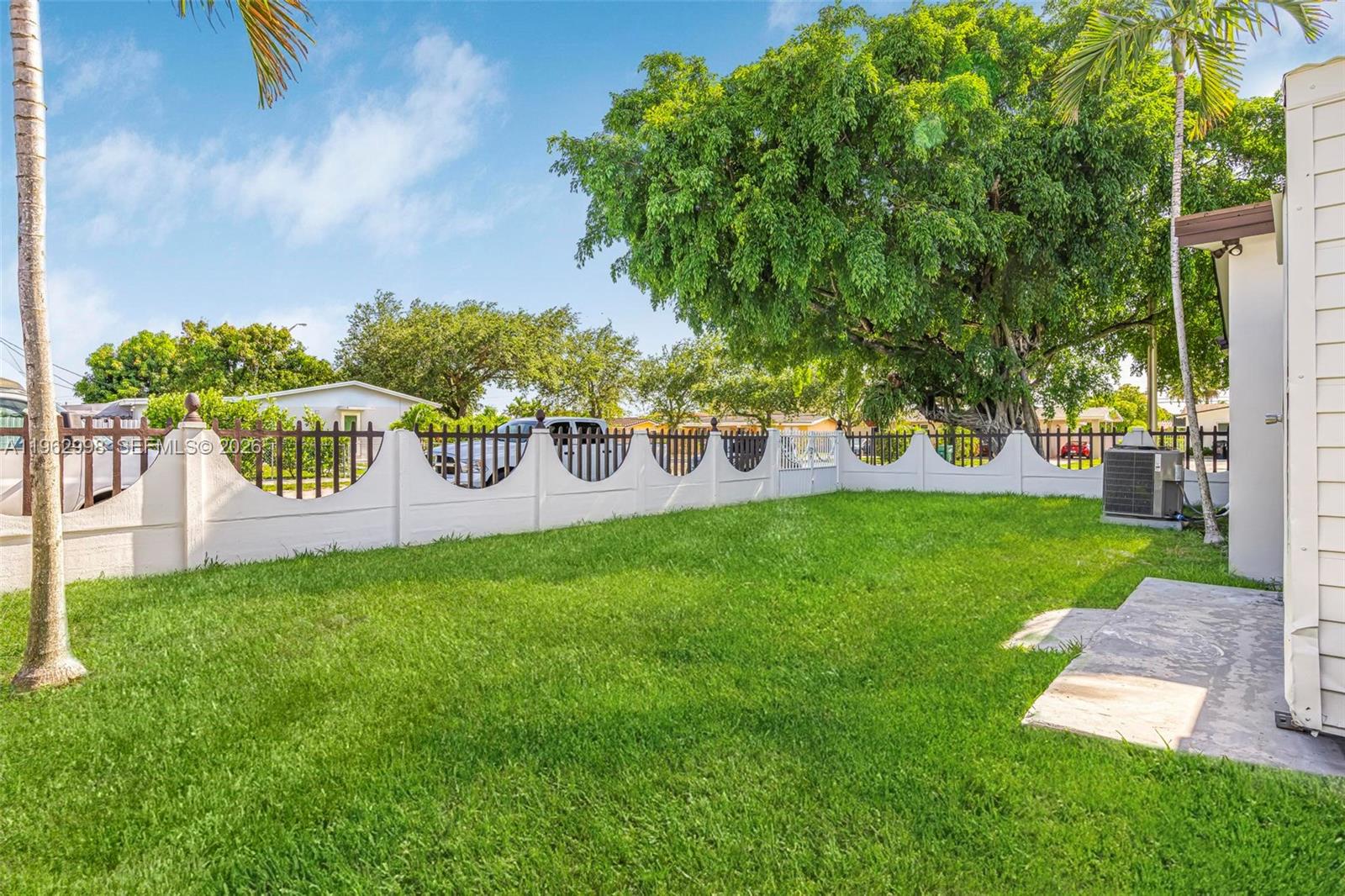 CORAL GABLES HEIGHTS - Residential