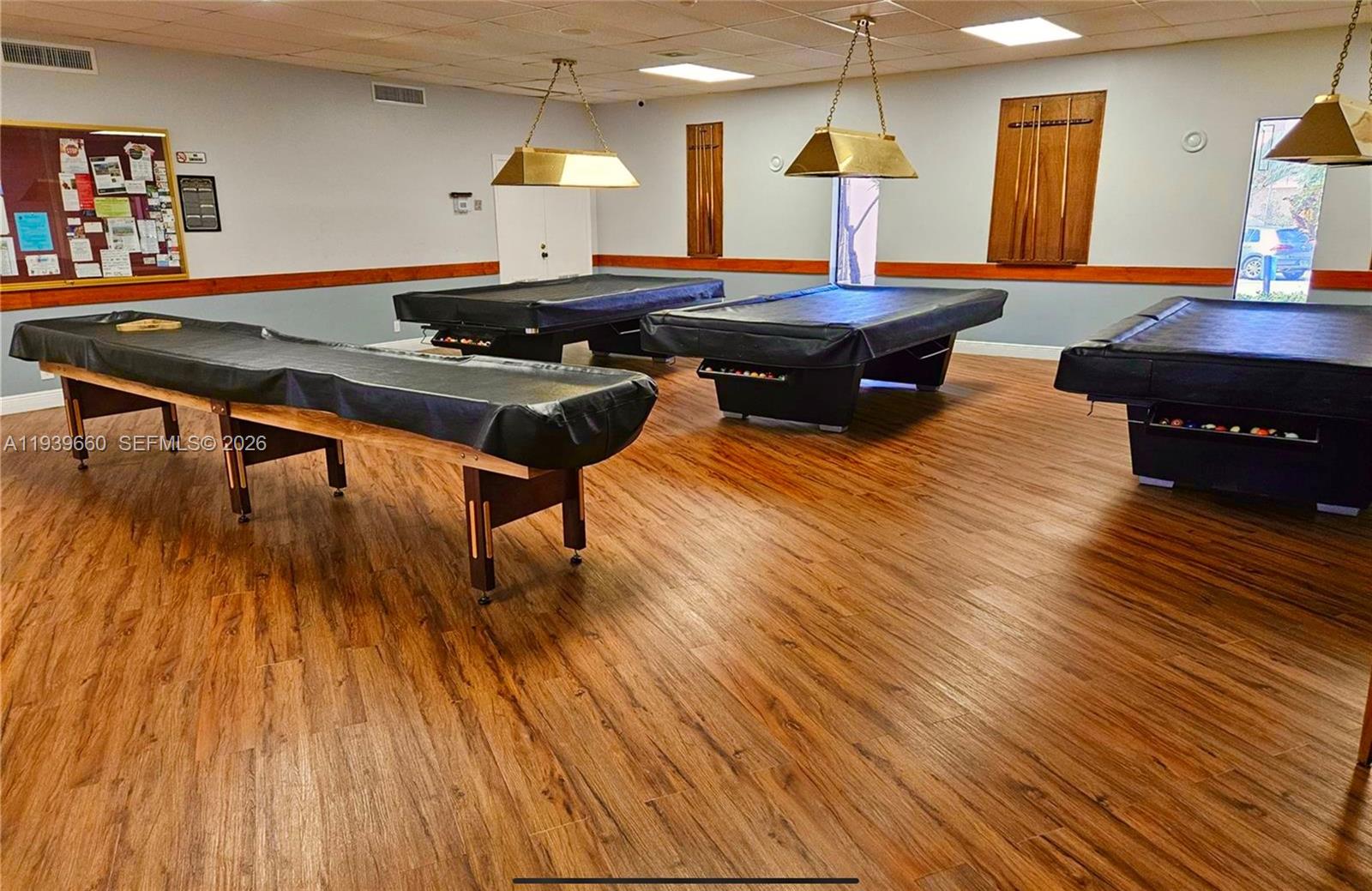 ASHBURY HOUSE - Residential