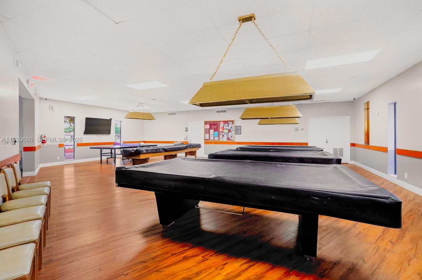 ASHBURY HOUSE - Residential