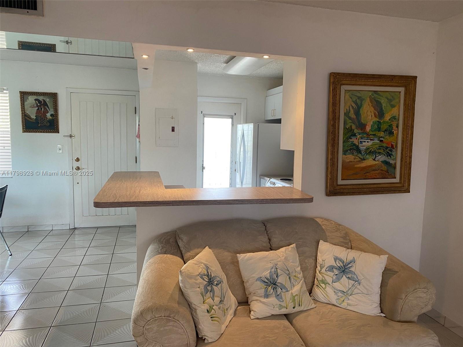 MC ALLISTER TERRACE - Residential
