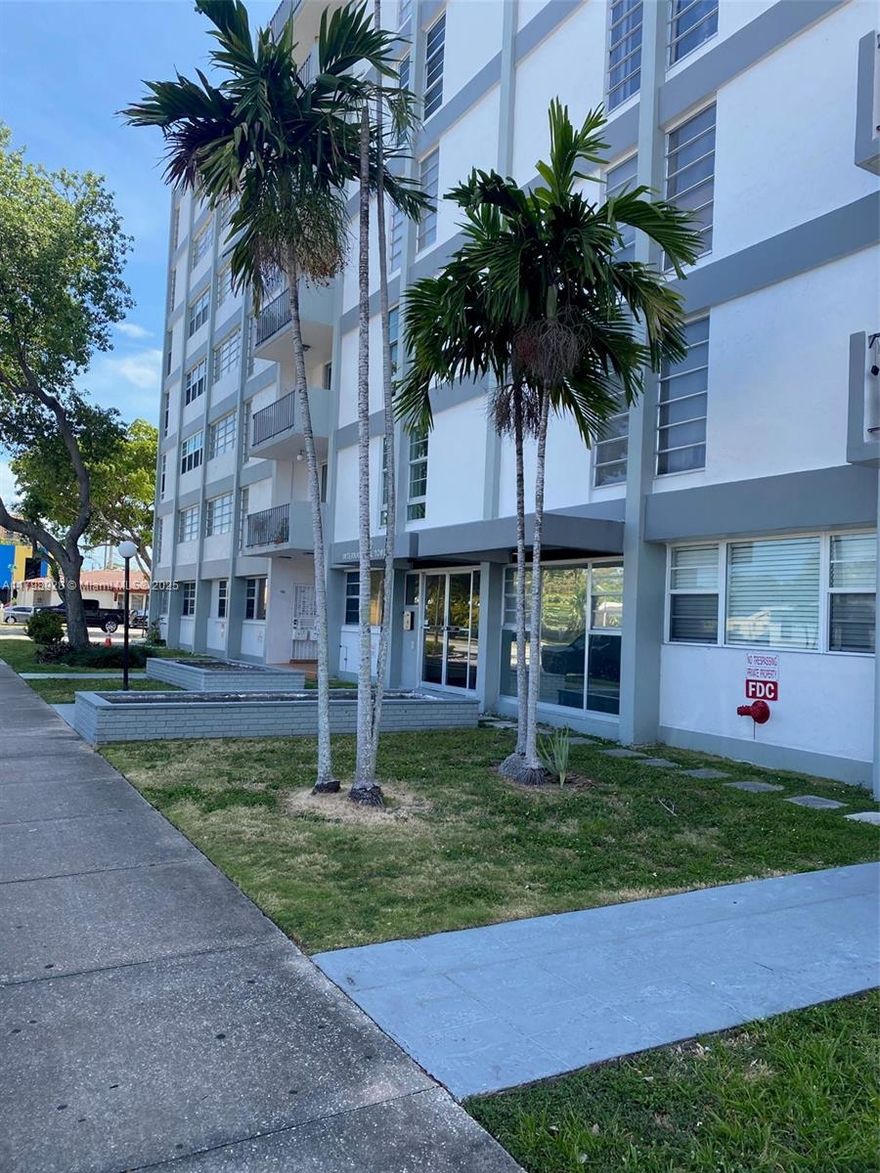 Location,location!!Centrally located 1/1 condo minutes from Coral Gables, Coconut Grove, Brickell, downtown & Miami International Airport. Unit has been substantially remodeled. Kitchen area as been opened to large living room and dining area. Lots of cabinets, newer refrigerator. Nice furniture is included. Art on the walls not included in price.  It sells separately and individually. As per seller, building has undergone the 40 year inspections. A new elevator has been installed. Lobby has been renovated and the entire building has been newly painted. There is a special assesment of $142.00/month for 7 years that started in November 2024.