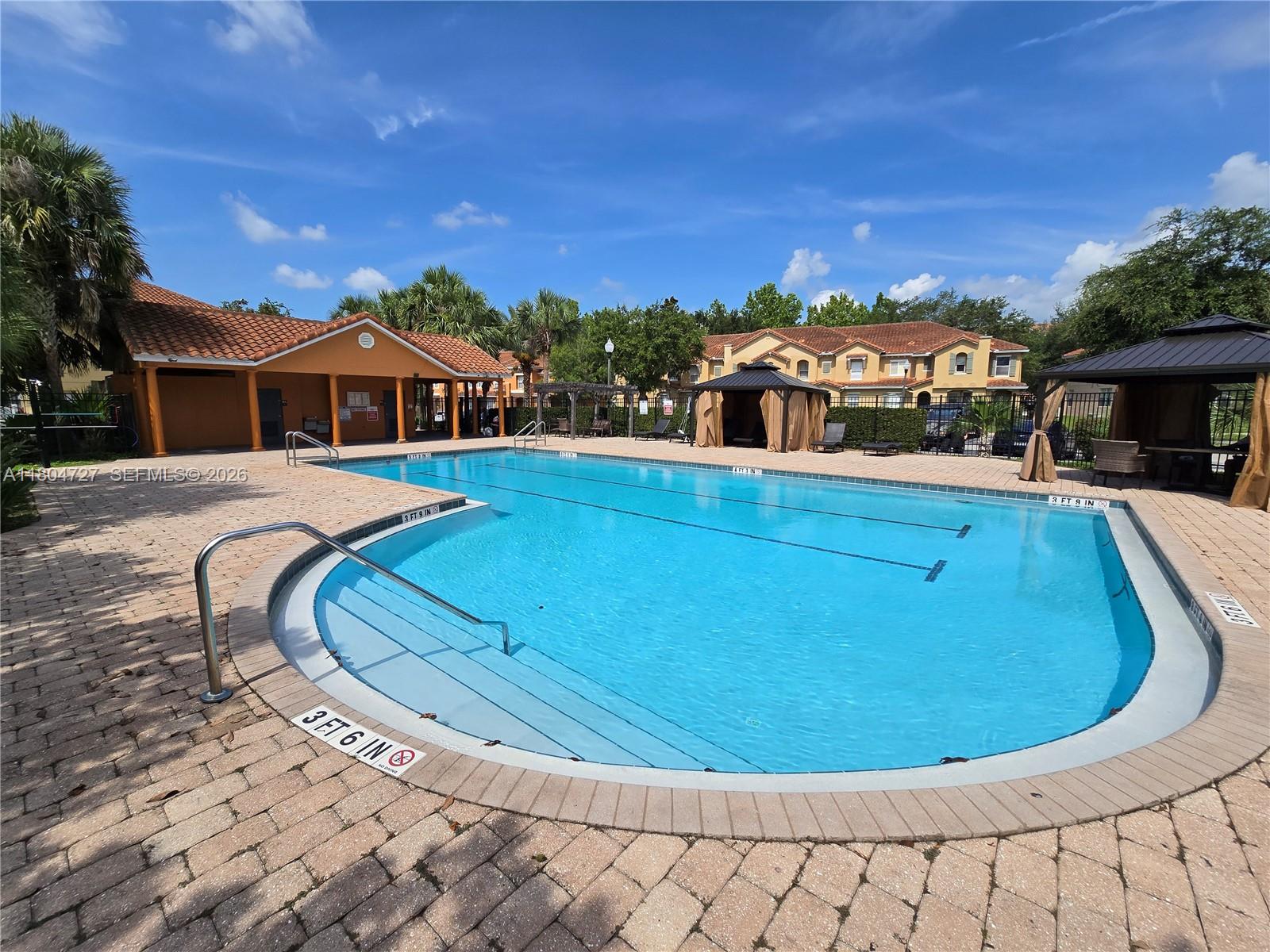 Crestwynd Bay - Residential