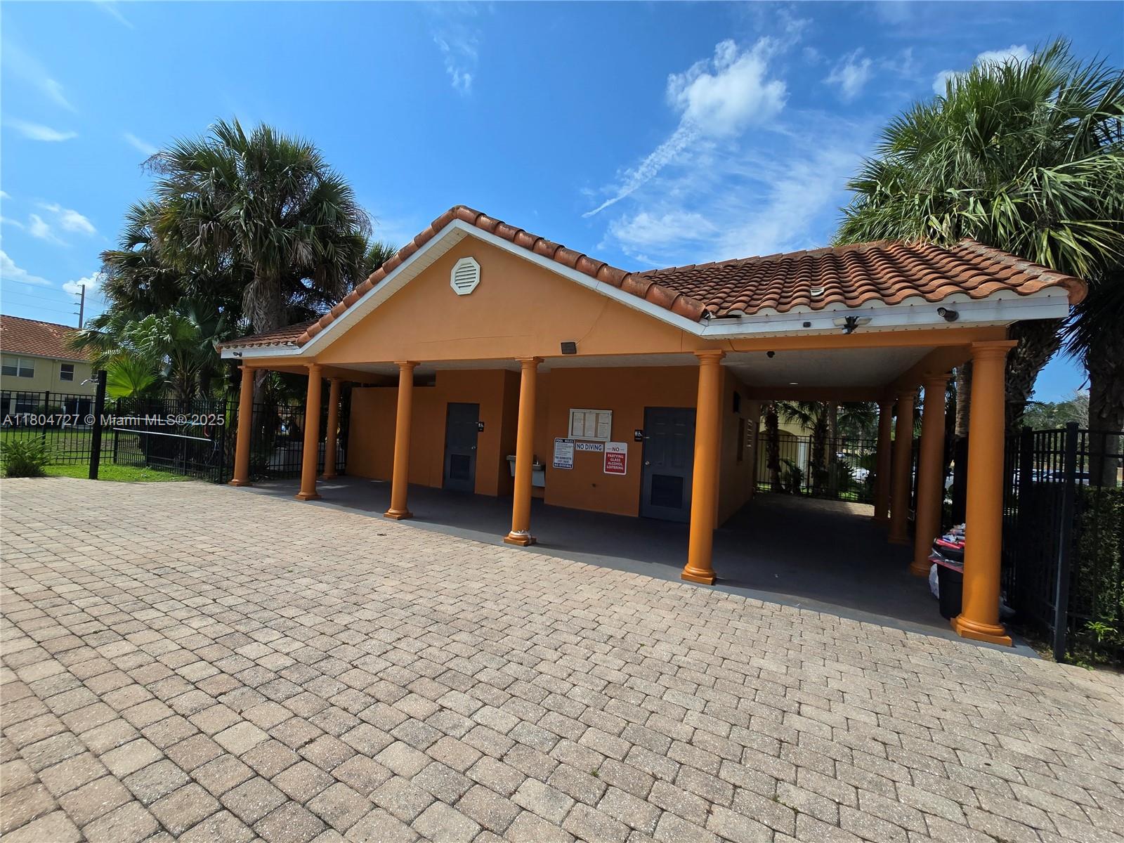 Crestwynd Bay - Residential