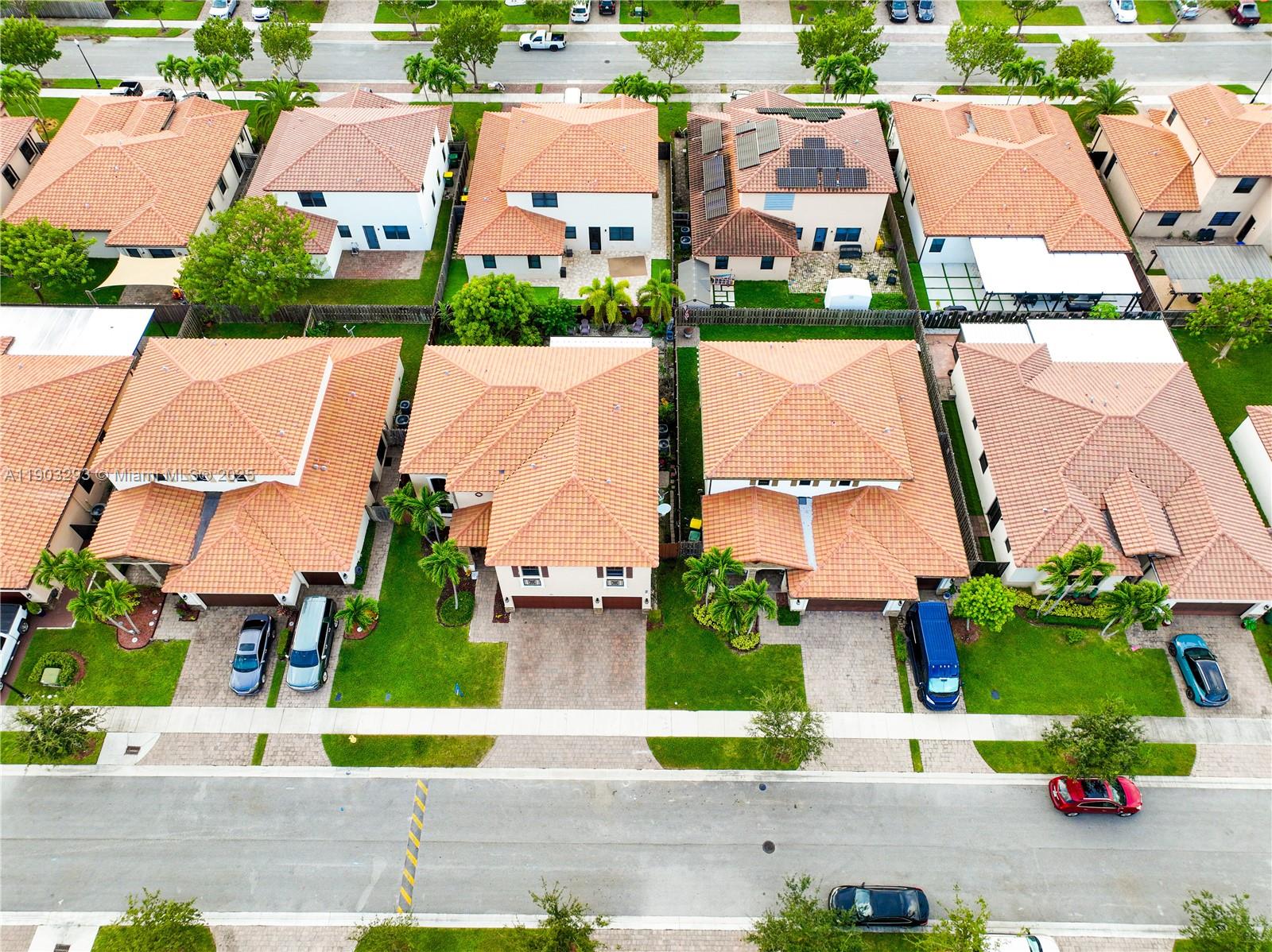 BAYWINDS OF DOMINICA AND - Residential