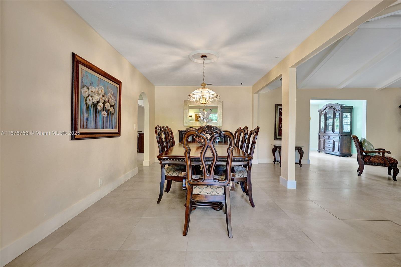 CORAL SPRINGS VILLAGE GRE - Residential