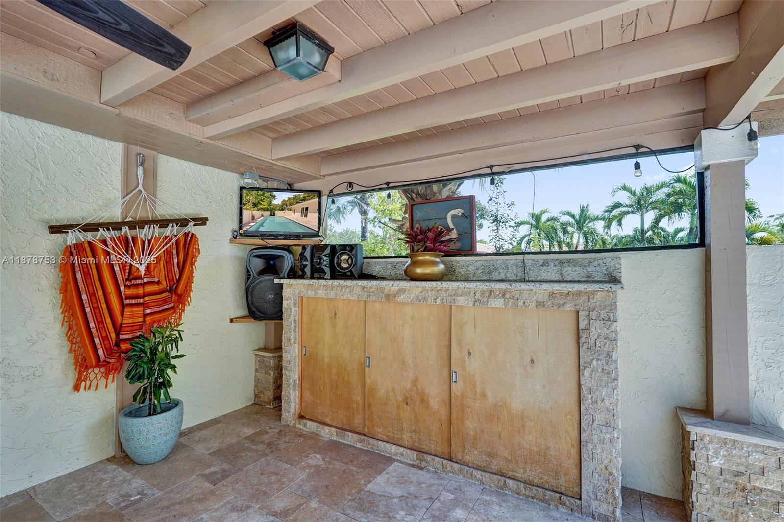 CORAL SPRINGS VILLAGE GRE - Residential