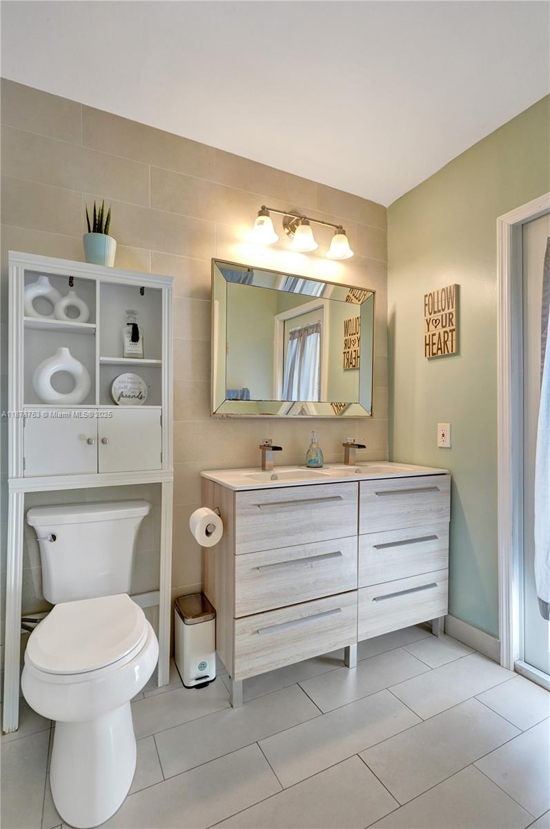 CORAL SPRINGS VILLAGE GRE - Residential