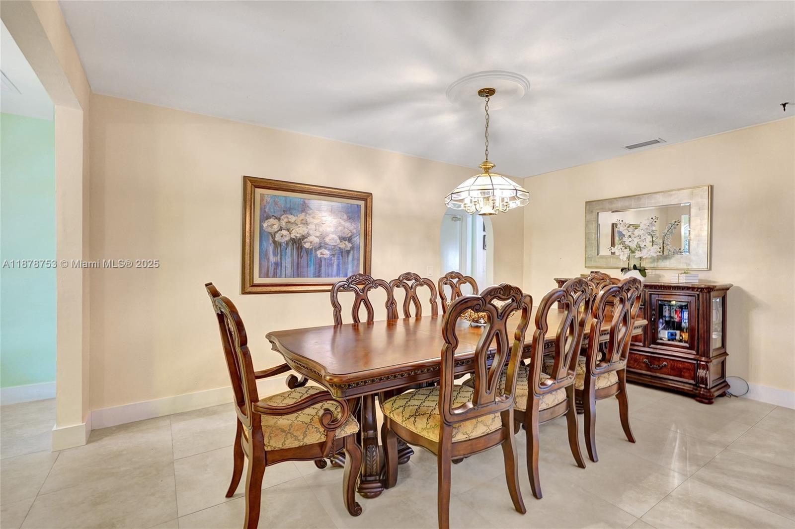 CORAL SPRINGS VILLAGE GRE - Residential