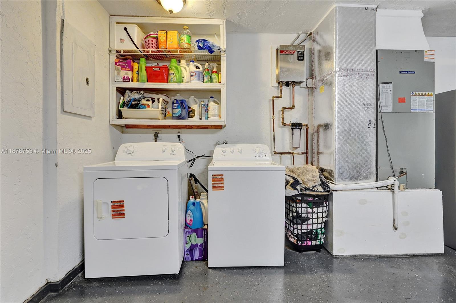 CORAL SPRINGS VILLAGE GRE - Residential