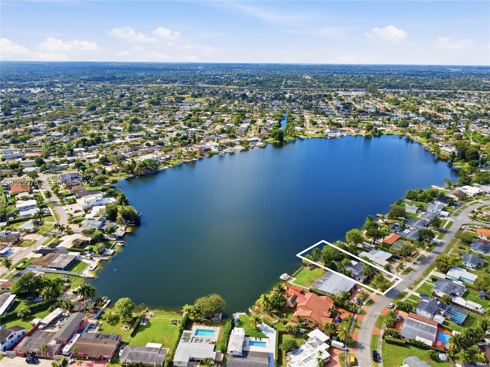 WESTWOOD LAKE 11TH ADDN - Residential