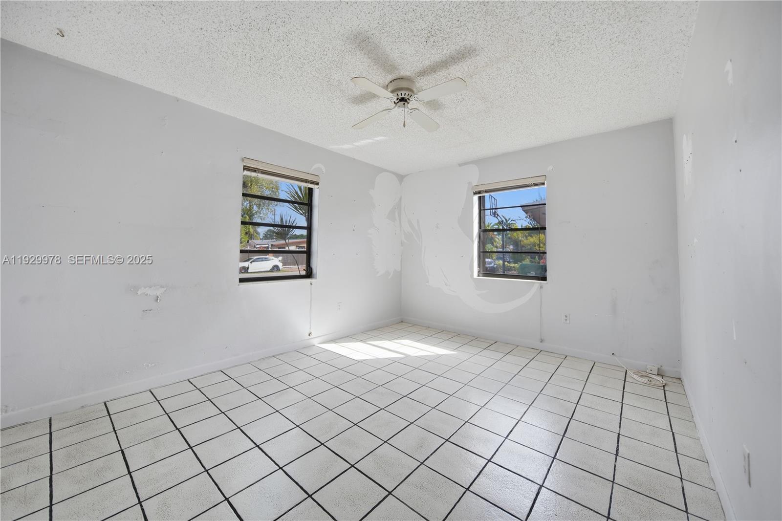 WESTWOOD LAKE 11TH ADDN - Residential