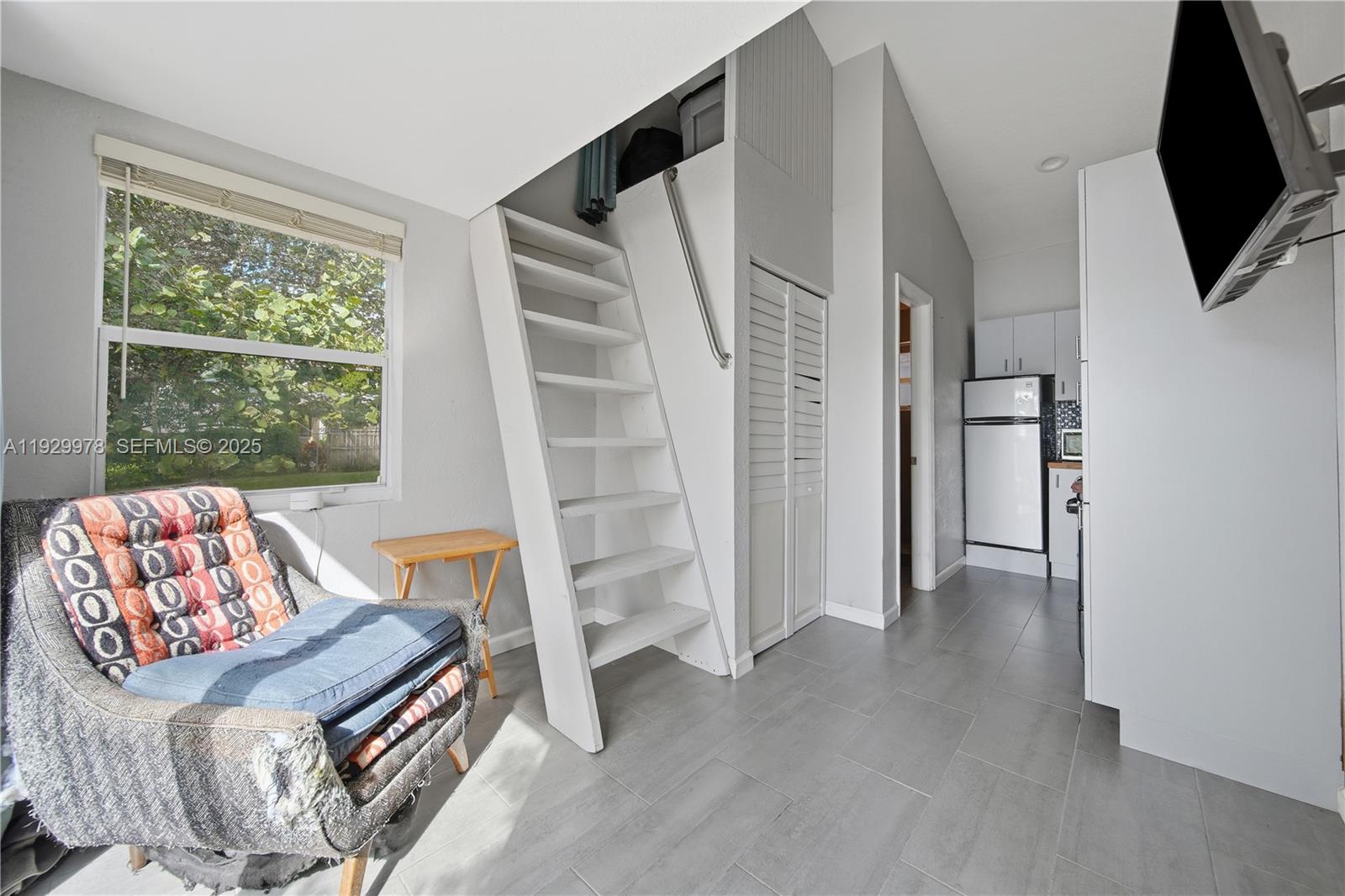 WESTWOOD LAKE 11TH ADDN - Residential