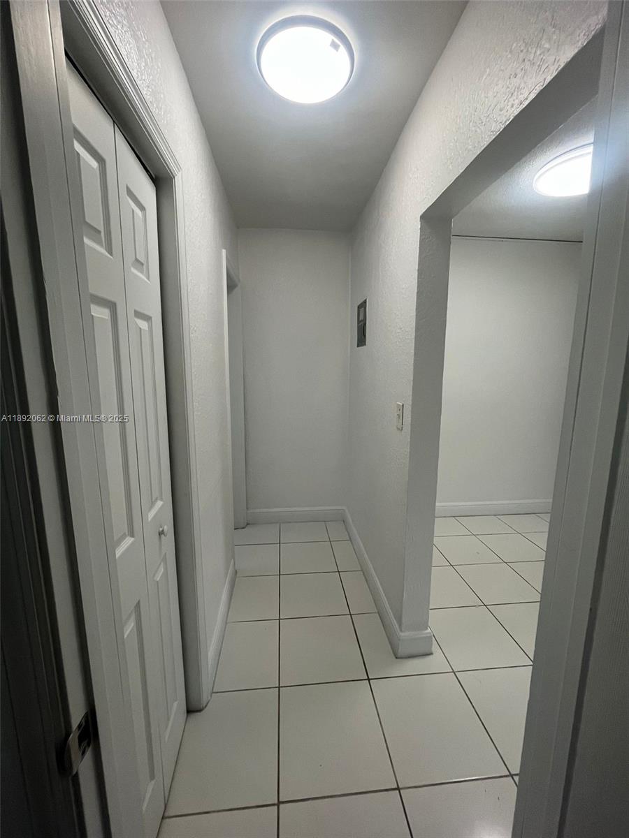 RIVERSIDE ADD AMEN PLAT - Residential Lease