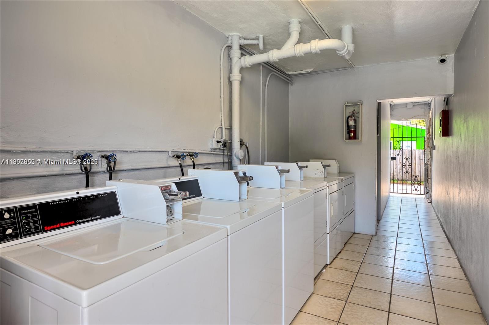 RIVERSIDE ADD AMEN PLAT - Residential Lease