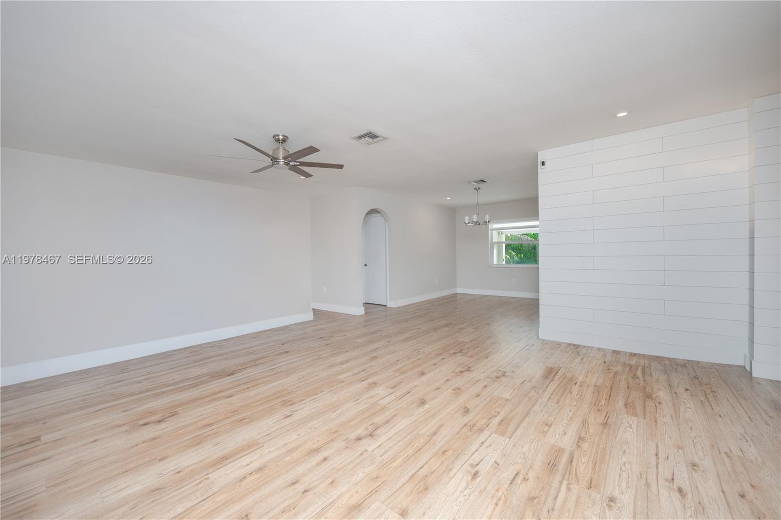 WHISPERING PINES EST SEC - Residential