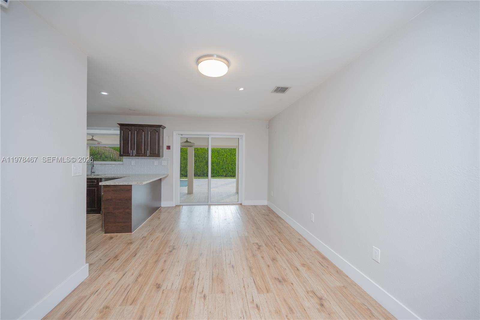 WHISPERING PINES EST SEC - Residential