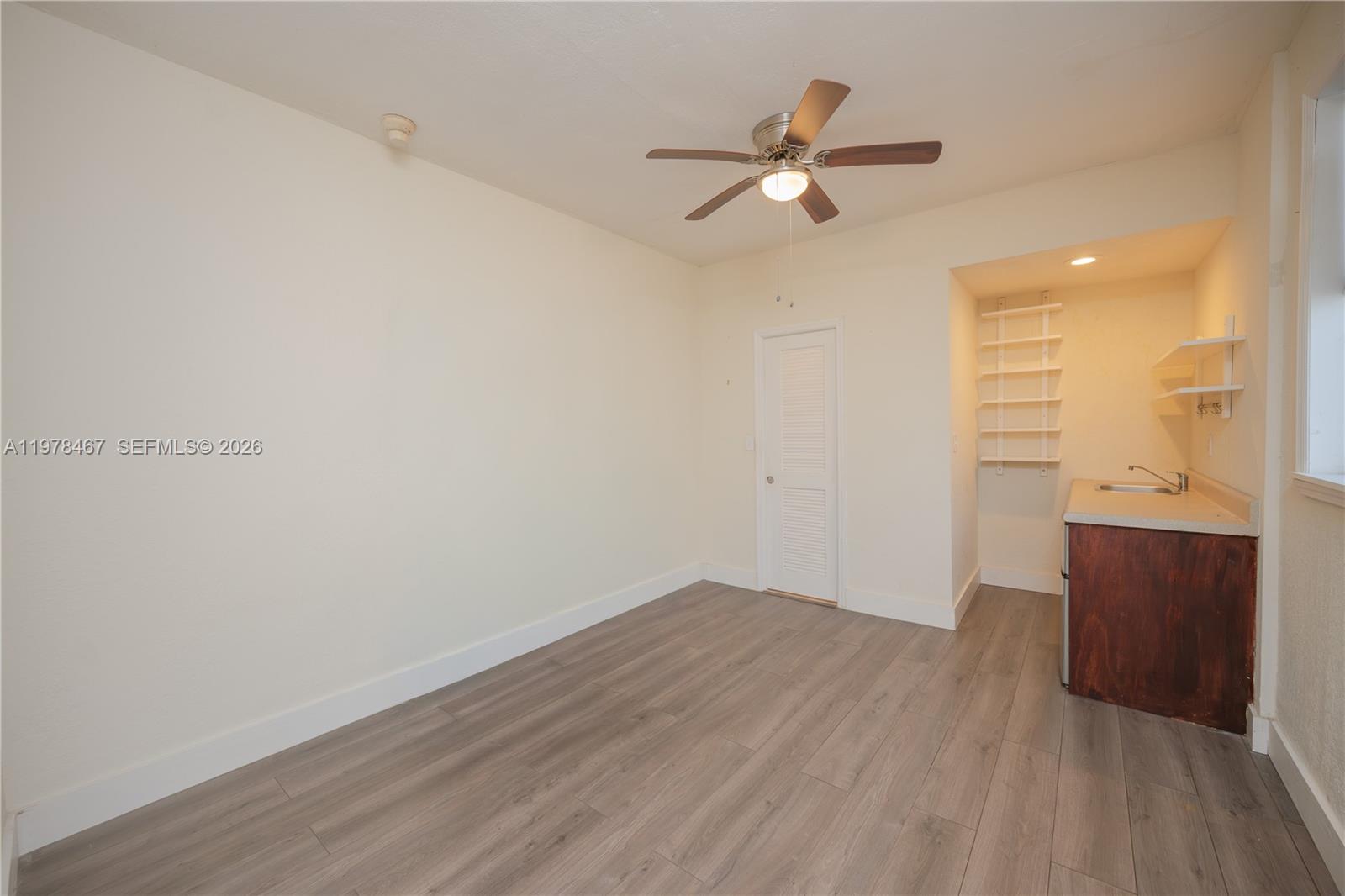 WHISPERING PINES EST SEC - Residential