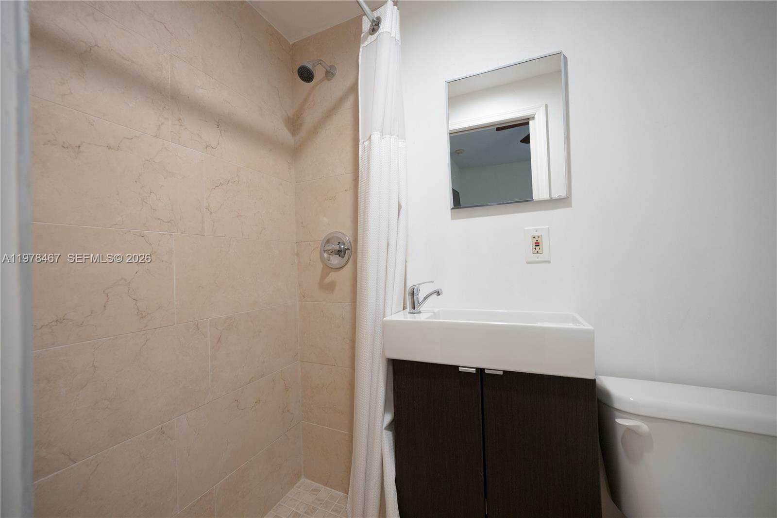 WHISPERING PINES EST SEC - Residential