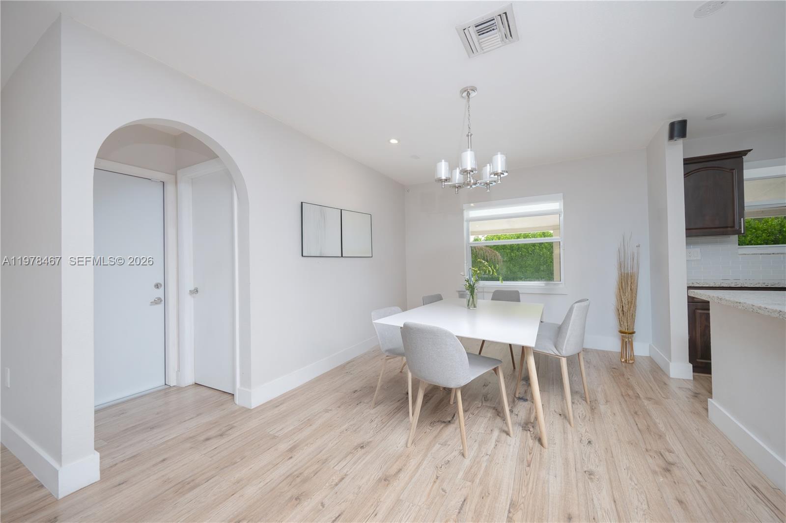 WHISPERING PINES EST SEC - Residential