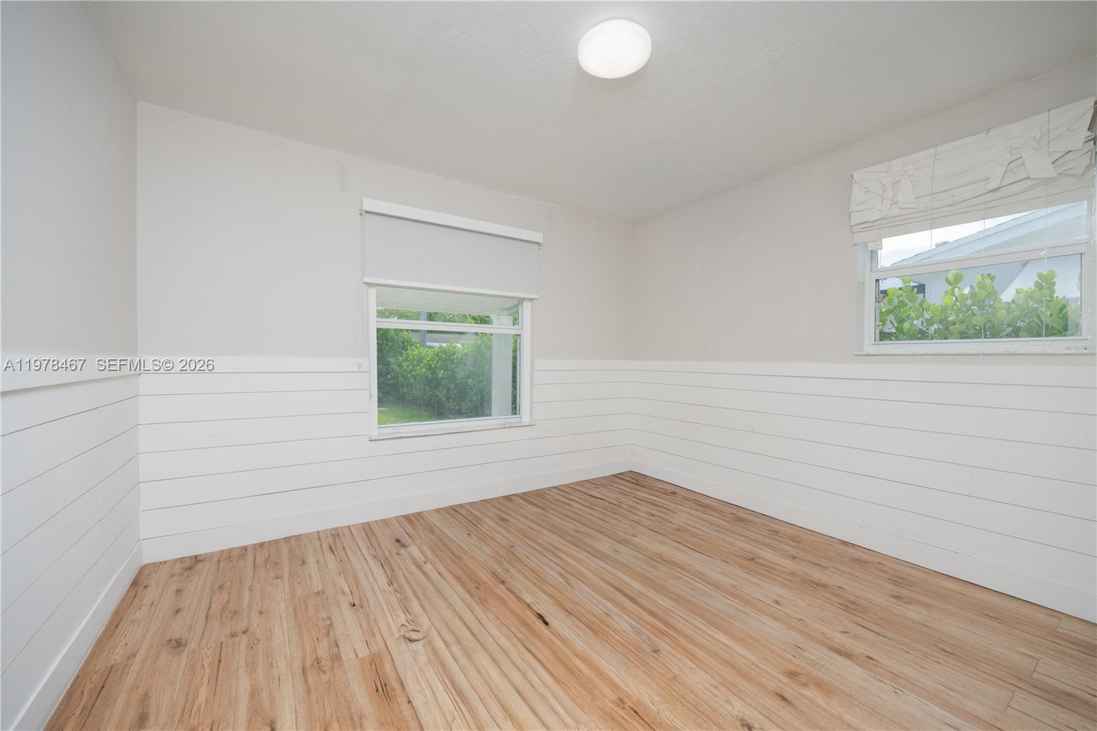 WHISPERING PINES EST SEC - Residential